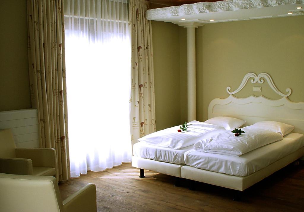 Hotel Huys Van Heusden Астен Стая снимка
