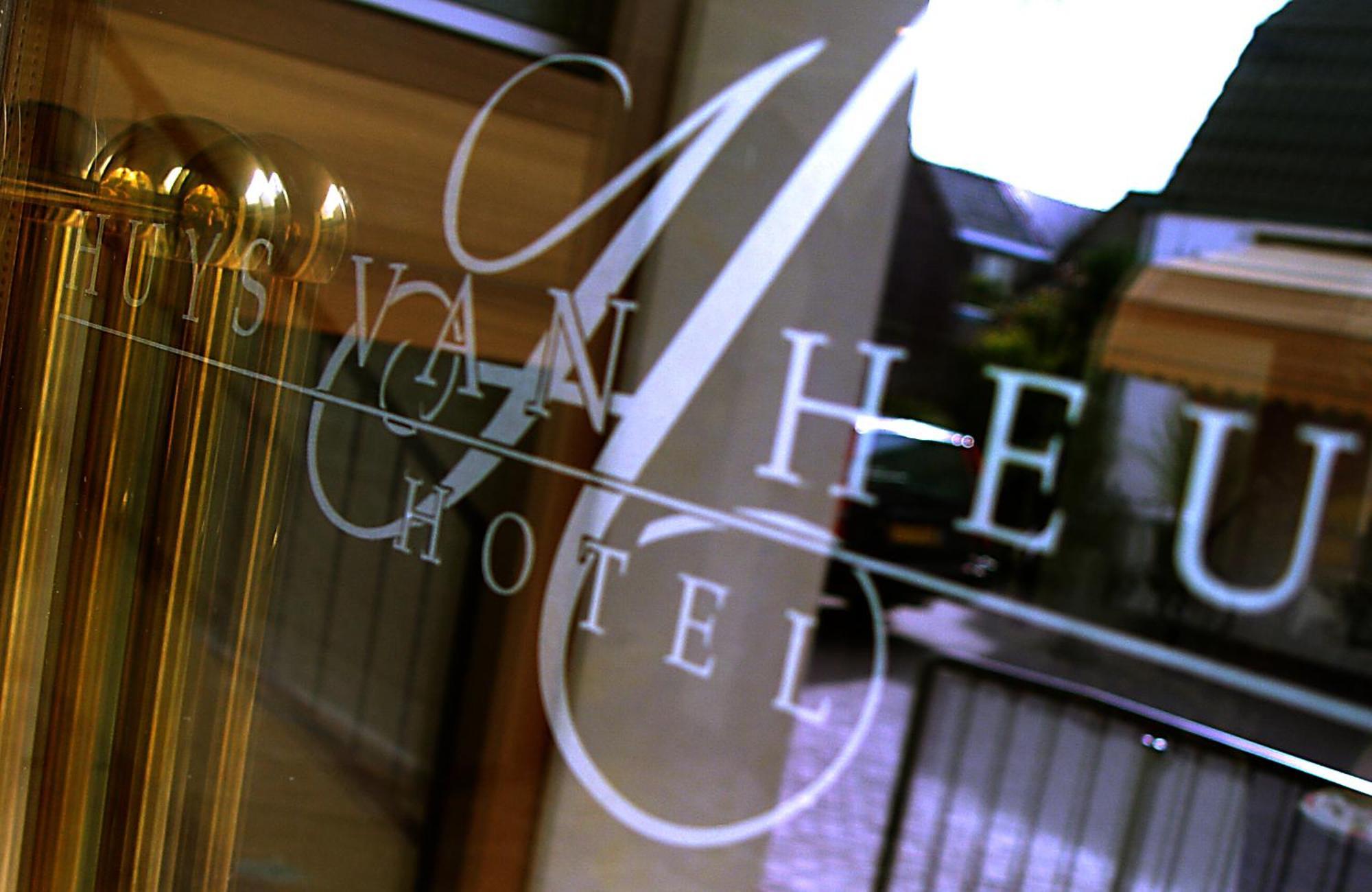 Hotel Huys Van Heusden Астен Екстериор снимка