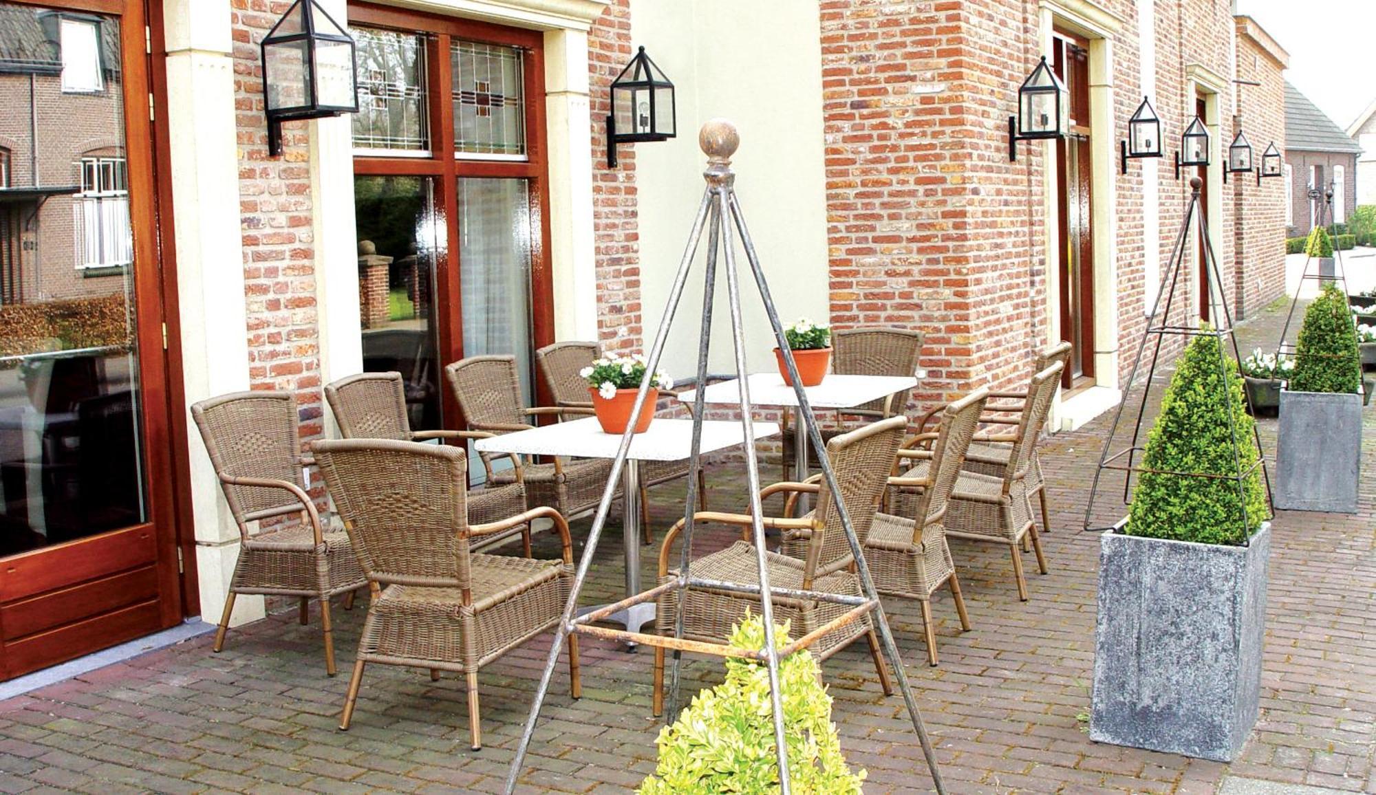Hotel Huys Van Heusden Астен Екстериор снимка