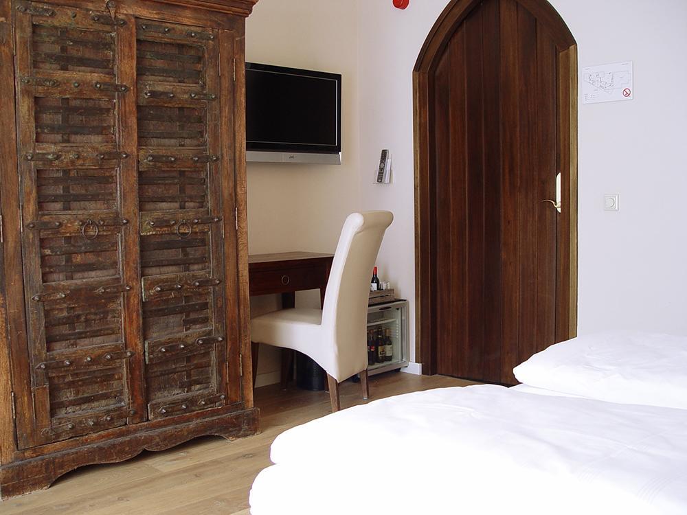 Hotel Huys Van Heusden Астен Екстериор снимка